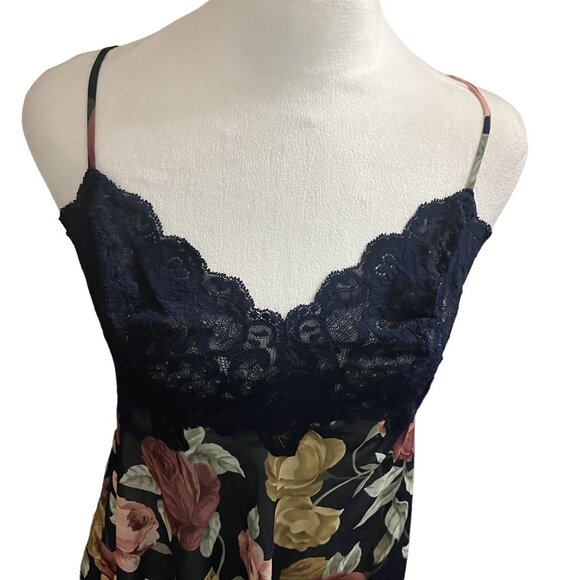 Victoria's Secret Floral Lace Chemise Nightgown Cross Back Adjustable Straps Siz - Picture 2 of 5